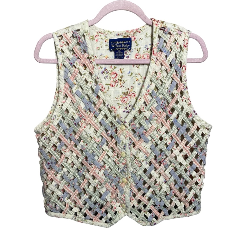Willow Ridge Vest Basketweave Cutout Floral Cottage Core Vest Vintage